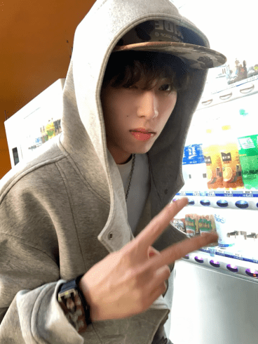 带派不 烙铁们-校园频道