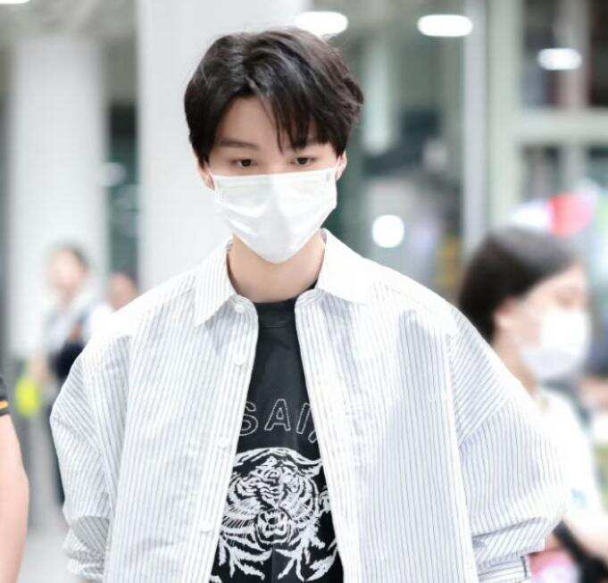 王俊凯-校园频道