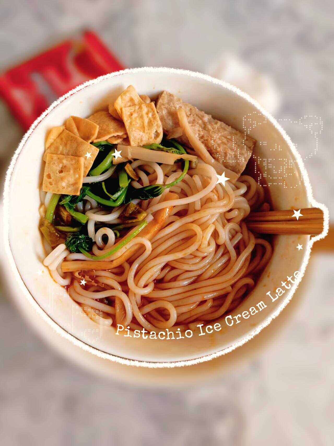 螺蛳粉-校园频道