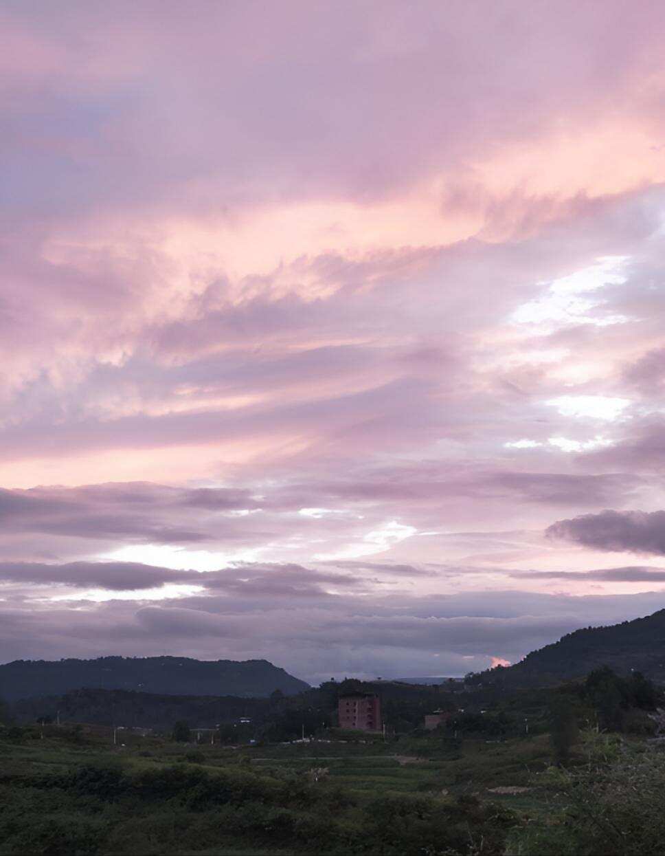 美美的天空-校园频道