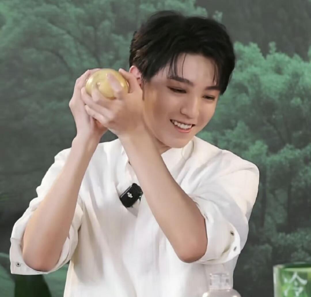 王俊凯-校园频道