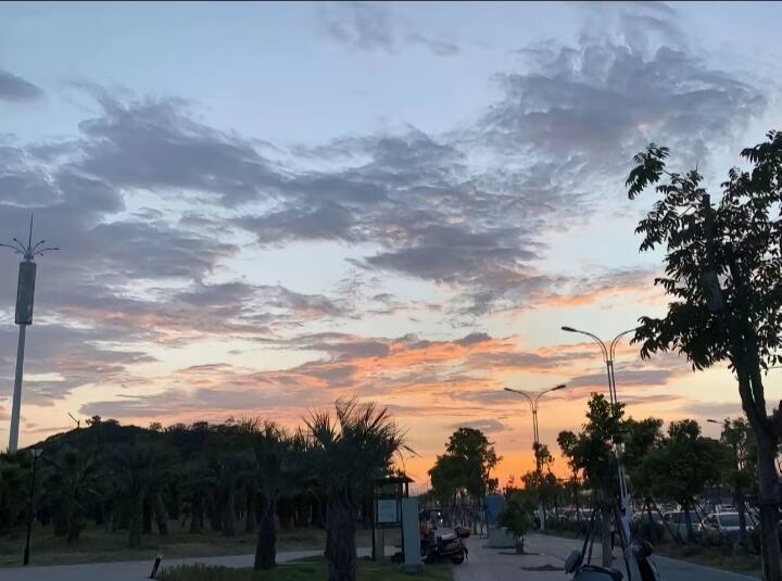 晚霞好美-校园频道