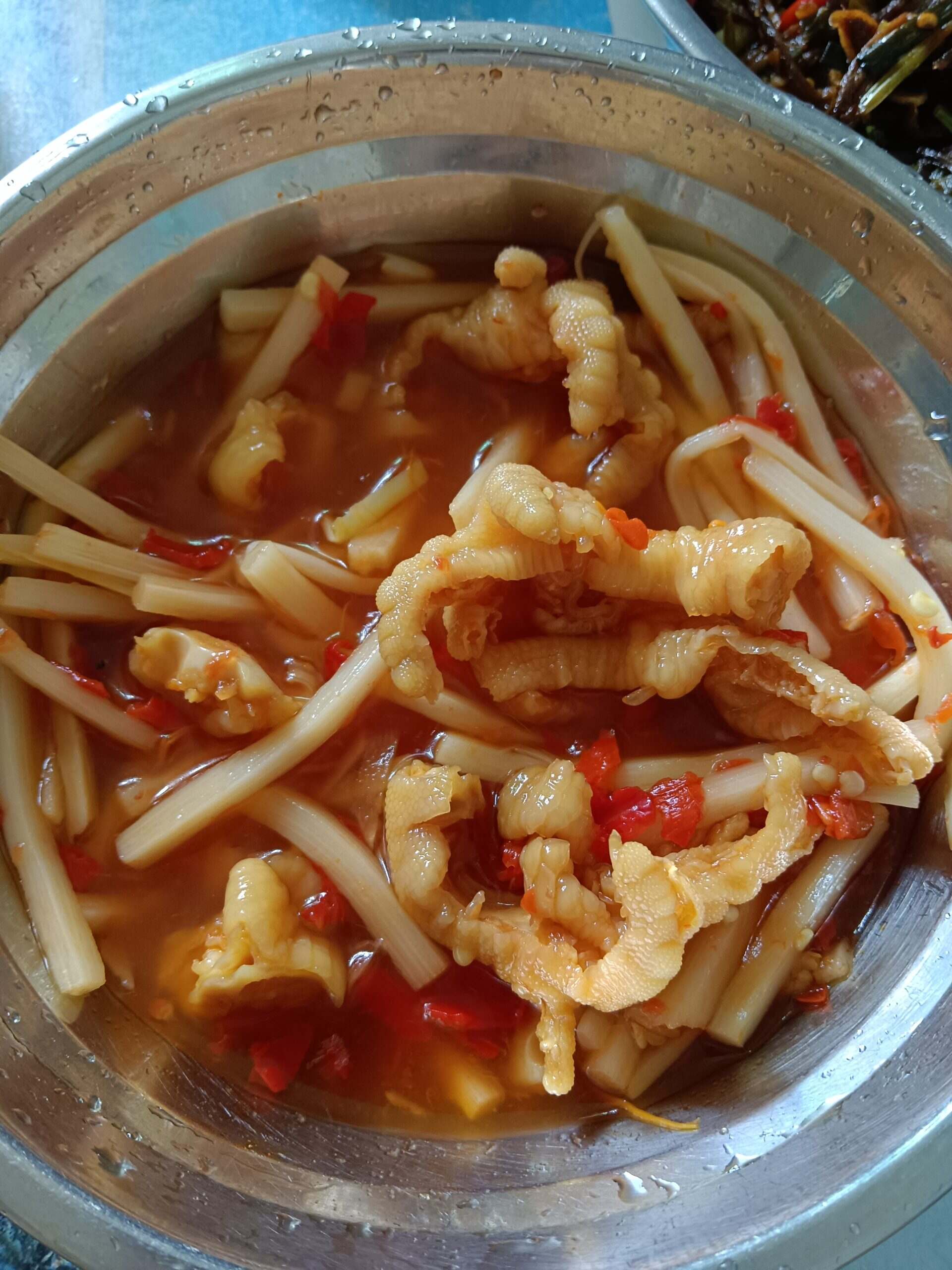 无骨鸡爪怎么全是笋-校园频道