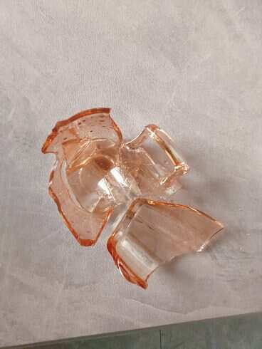 扔个东西，转头它就碎了-校园频道