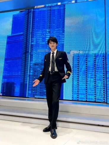 机长亚轩-校园频道