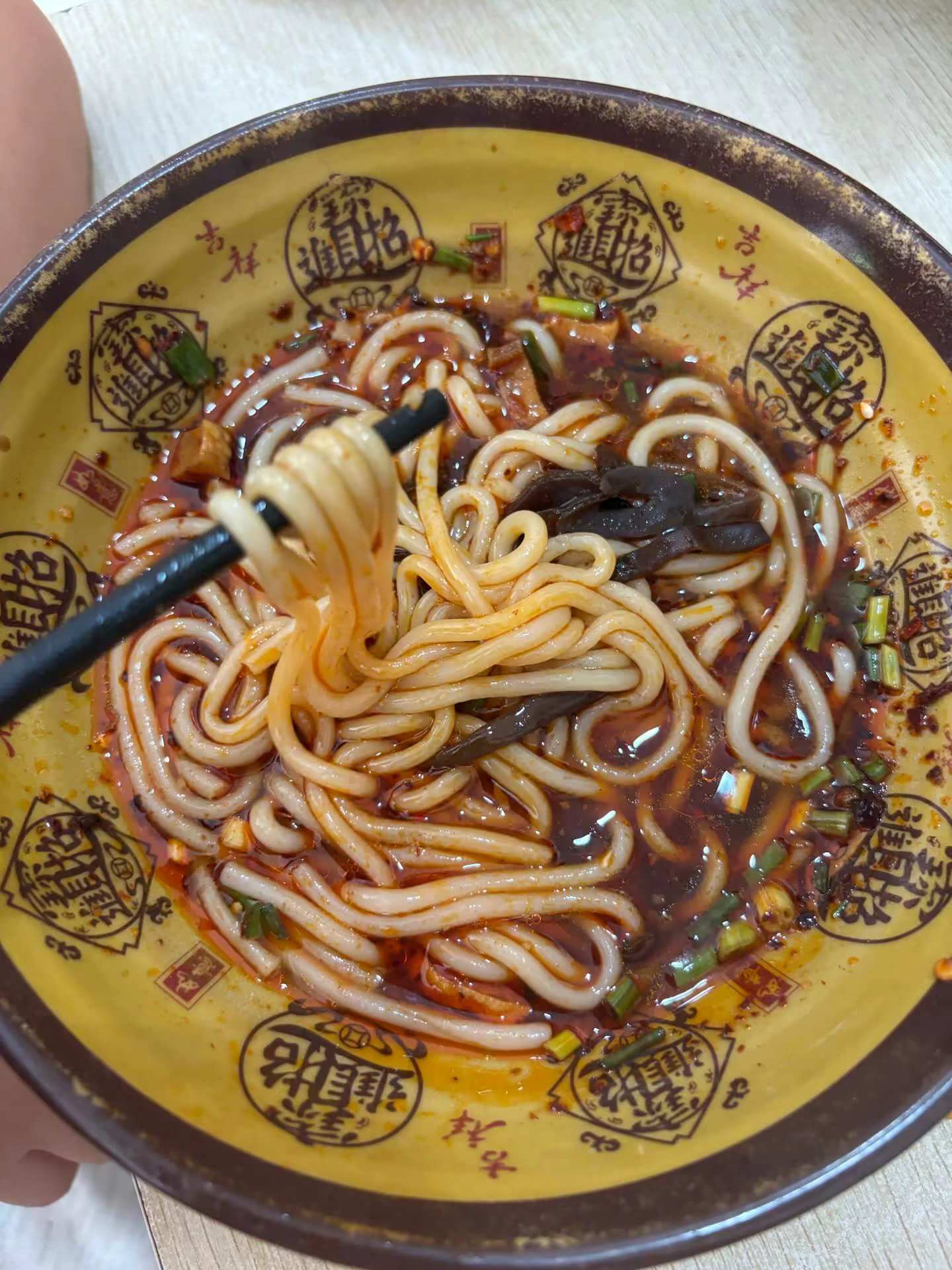 🉑🉑-校园频道